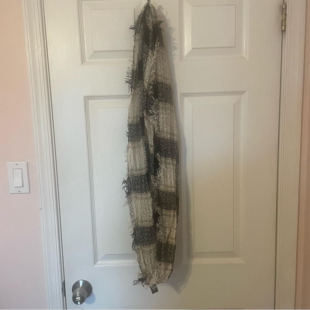 Fringed Infinity ♾️ Scarf